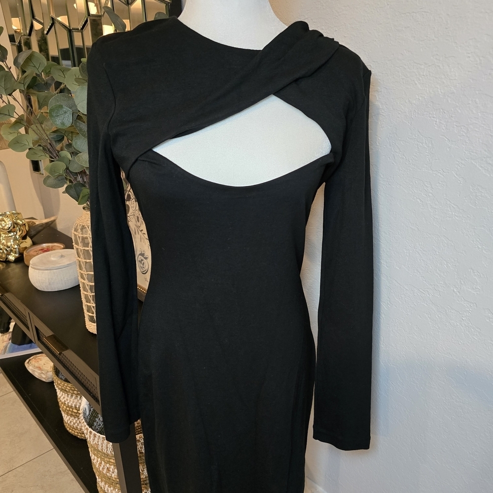 Halston Heritage Shirred Keyhole Black Mini Dress cocktail elegance Size 10